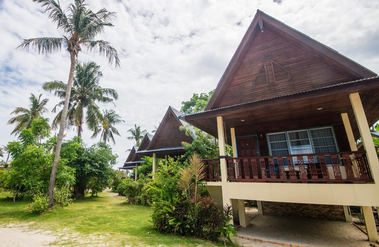 Tropicana Khophagan Resort Hotel Thongsala Exterior foto